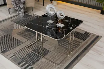 Zeus, Krom, Orta Sehpa